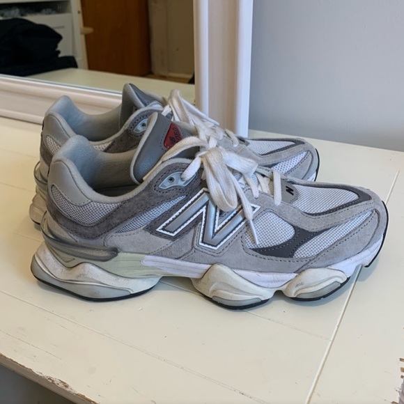 New balance 9060 rain cloud castle rock gray white sneakers women’s 10.5 men’s 9 - Picture 3 of 7